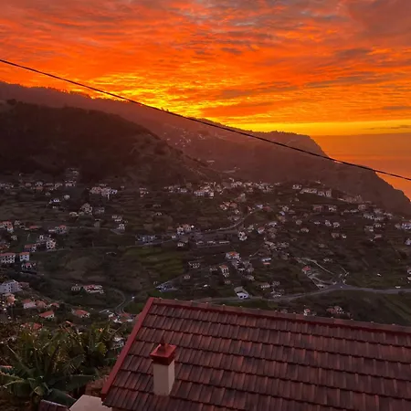 Vakantiehuis Tropical House Ribeira Brava