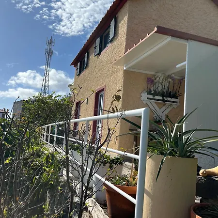 Tropical House Feriehus *