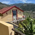 Tropical House Ribeira Brava