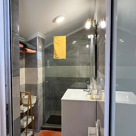 Дом отдыха Tropical House