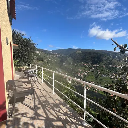 Tropical House Ribeira Brava